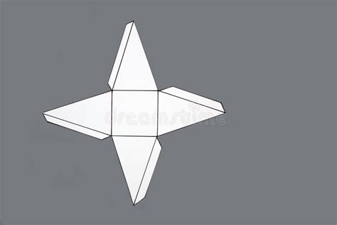 Net of Rectangular Pyramid 的图像结果