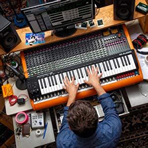 M-Audio Keystation 61MK3 | 61-Key USB MIDI Keyboard Controller with ...