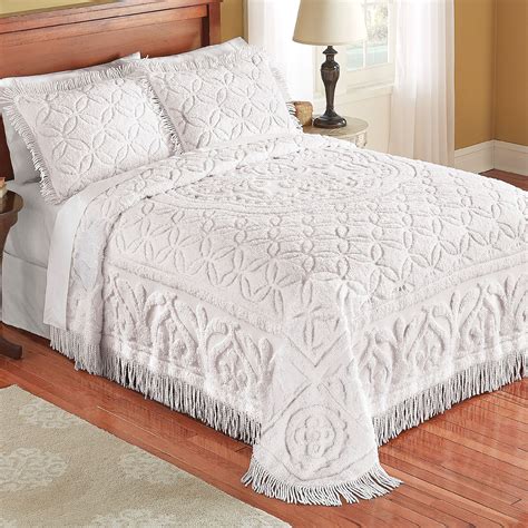 Collections Etc Elegant Victoria Plush Chenille Bedspread with Fringe ...