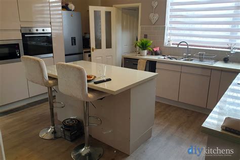 Wren Kitchens J Pull | Mcgrathaine