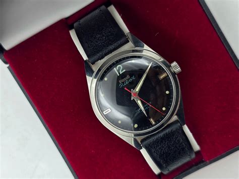 HMT Pilot (NOS - New Old Stock) – Watch It Move