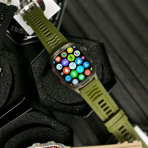 Rugged HD Smartwatch – Outdoor Edition | Style Meets Utility With ...
