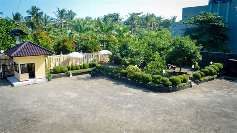 UNI BEACH HOTEL (Pangandaran, Java) - Hotel Reviews, Photos, Rate ...