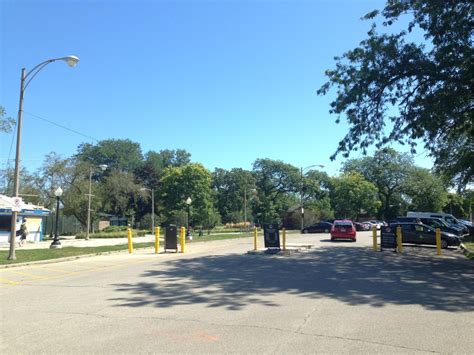 Diversey Driving Range - Parking in Chicago | ParkMe