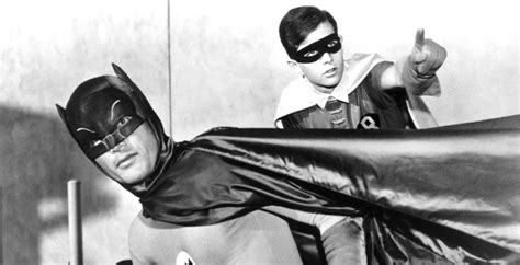 Adam West. El primer y genuino Batman - Fundación Canaria Cine+Cómics