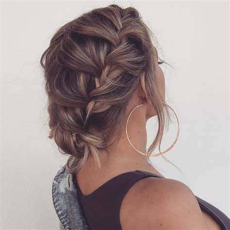 20 Cute and Easy Hairstyles for Work | Work hairstyles, Easy hairstyles ...