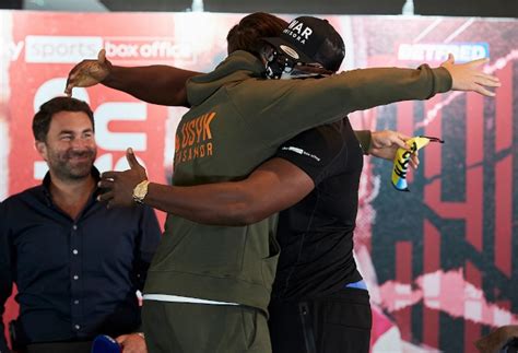 Usyk and Chisora meet at the final press conference – RingSide24