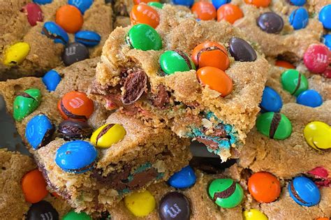 Gluten-Free Monster Cookie Bars – healthyGFfamily.com