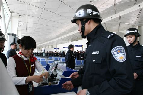 滁州：特警队员进校园 安全教育“警”相随（组图） - 24H - 安徽财经网