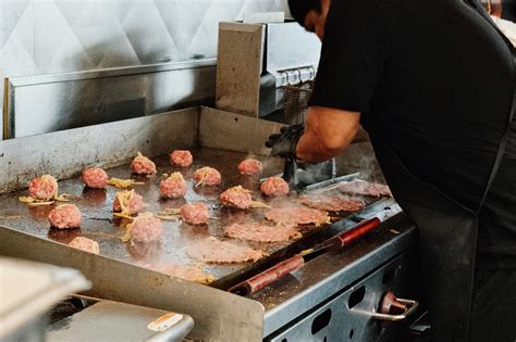 Nipsey Hussle's legacy lives on with Marathon Burger on Melrose - Los ...