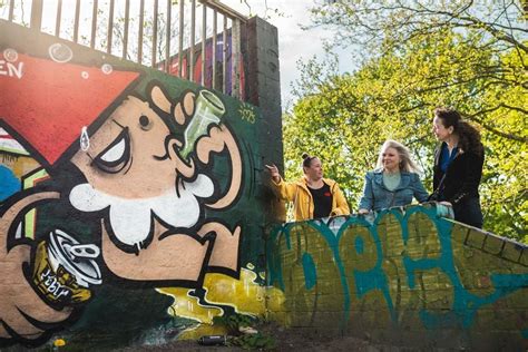 Street Art stadswandeling Arnhem, Station Arnhem Centraal, 7 May 2023 ...