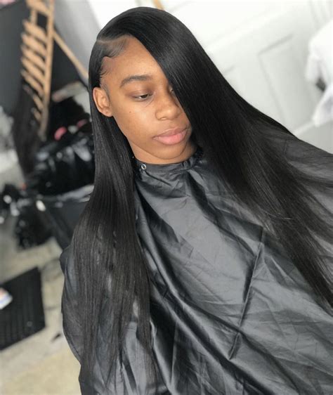 side part leave out sew in 💋 | Straight weave hairstyles, Sew in ...