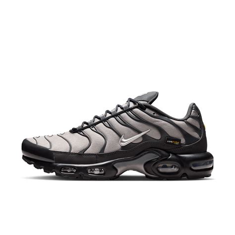 Grey Air Max Plus Shoes. Nike NL