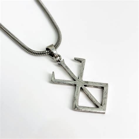 BERSERK PENDANT – RUHRA