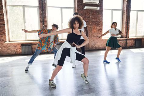 [100+] Hip Hop Dance Wallpapers | Wallpapers.com