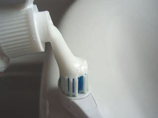 15 Brilliant Uses for Toothpaste ~ Infotainment, Jobs, Tourism, Telugu ...