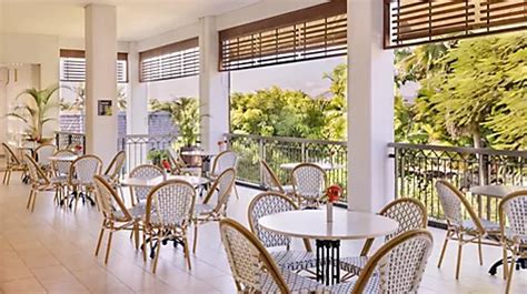 Waitui Bar & Grill | Luxury Hotel Fiji | Sofitel Fiji Resort & Spa