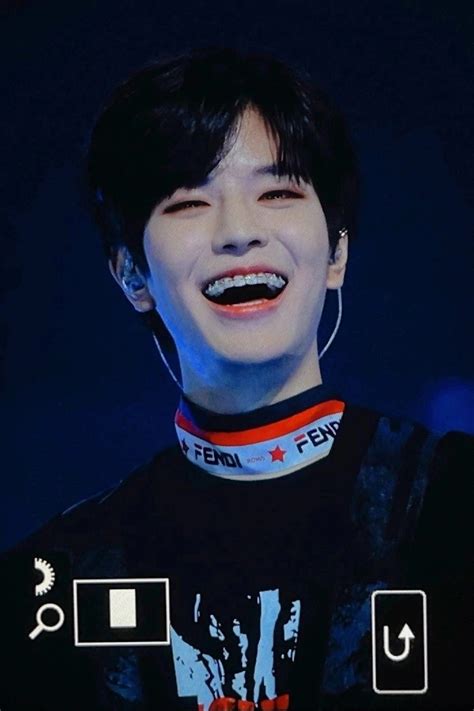 Пин от пользователя Małgorzata Malczyk на доске Stray Kids | Неловкие ...