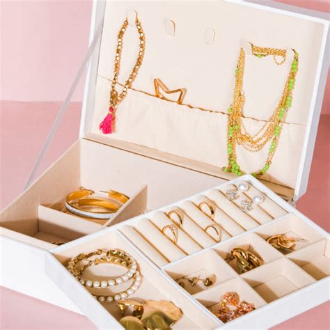 Portable Jewellery Organiser White Online - Premium Jewellery Box ...