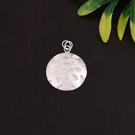 92.5 Silver Pendant – Missoma Santiago