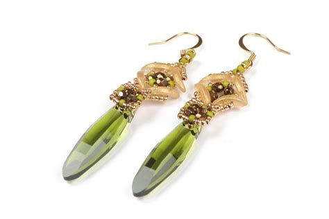 Crystal Beading Tutorials 的图像结果