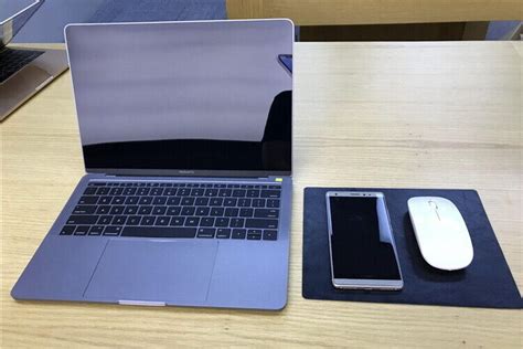 Fake Laptop 的图像结果