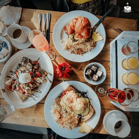 Best Breakfast in Chicago, IL | Honeybear Cafe | Breakfast near me