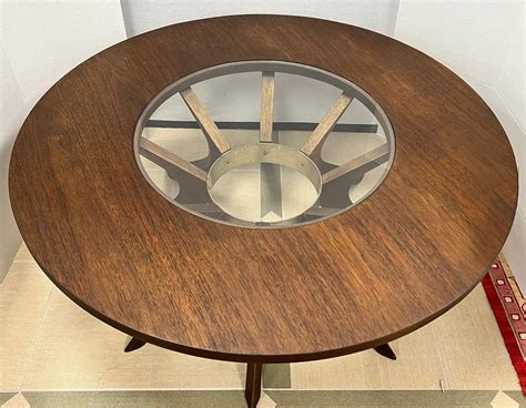 Broyhill Brasilia Round Cocktail Coffee Table in Style of Oscar ...