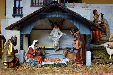 EL PESEBRE NAVIDEÑO ES UN MARAVILLOSO SIGNO DE LA CERCANÍA DE DIOS