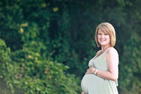 孕期这三种症状，表示胎儿缺氧了，孕妈别不当回事，影响胎儿发育