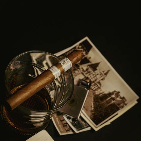 Cigars vs Cigarettes - Cigar Chief