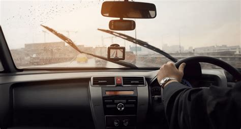 History of Windshield Wipers in Car