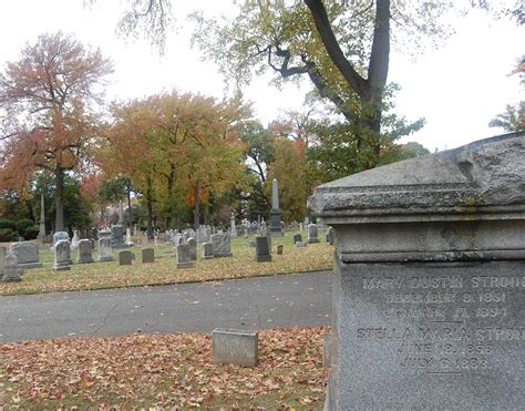 Flushing Cemetery, Queens ny (oc) taken 2019. (Nikon d40) : r/CemeteryPorn
