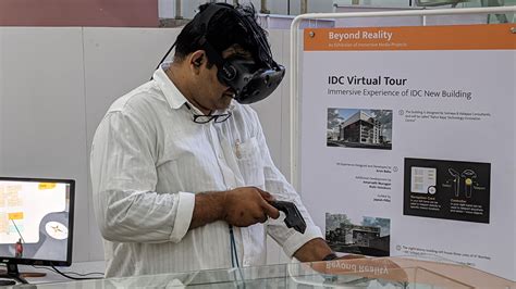 Navigation for ArchViz in VR - IMXD Lab