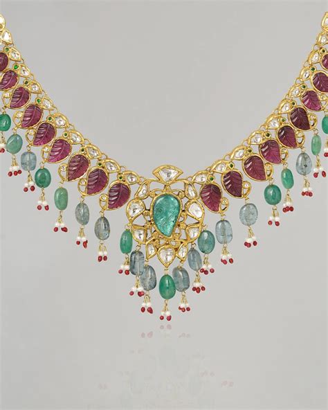 Indian Wedding Necklaces for Women – Artisanal Fine Jewellery | AURUS