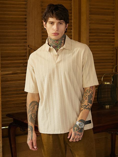 Men-t-shirt shop online at Campus Sutra Best Quality Price