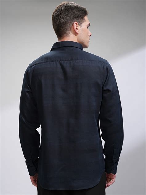Buy HIGHLANDER Navy Blue Checks Slim Fit Casual Shirt Online