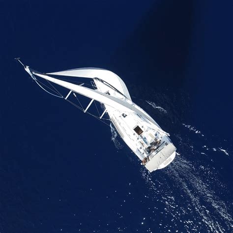 Windward and Leeward: What they are and how they differ