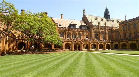 澳洲悉尼大学本科申请介绍-中青留学中介机构