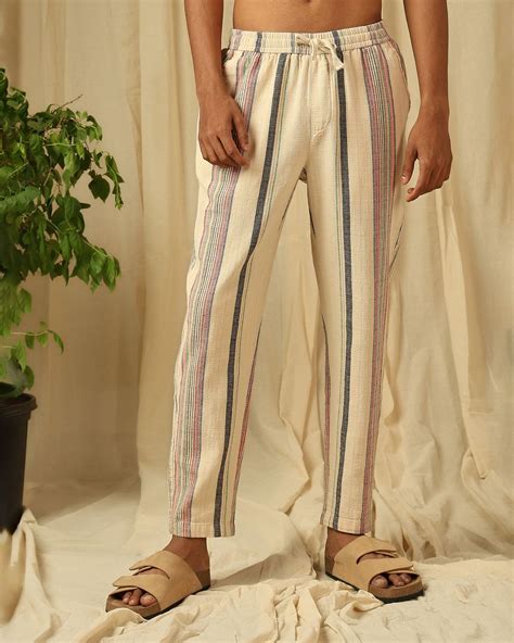 Trousers for Men - Buy Chino Pants for Men Online | Mufti