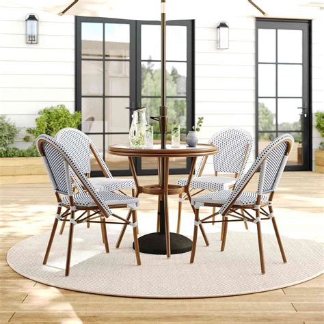 Martha Launches New Patio Furniture Collection on Amazon