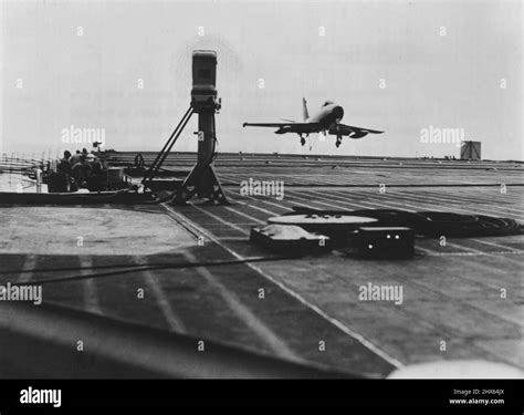 Trodi Checks Fury : Speed of a Navy North American XFJ-2 Fury Jet is ...
