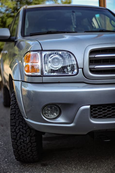 OEM+ Edition Headlights / 01-07 Sequoia – TEQ Customs LLC