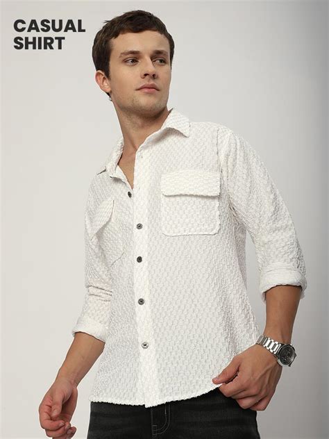 Online Shopping Site in India: Shop for Clothes @Beyoung