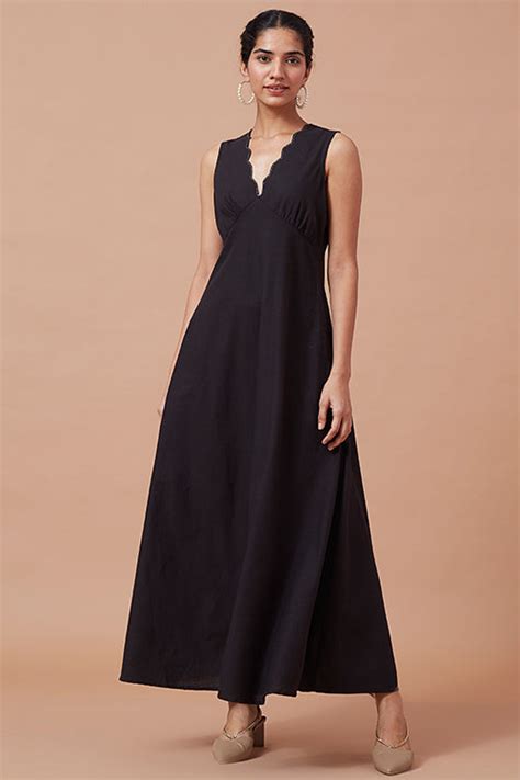 Okhai 'Impulse' Pure Cotton Hand Embroidered Dress – Okhaistore