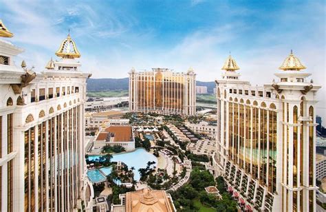 GALAXY HOTEL (Macau) - Resort Reviews, Photos, Rate Comparison ...