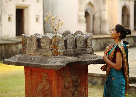 Basil Hindi World at Eva Timmins blog