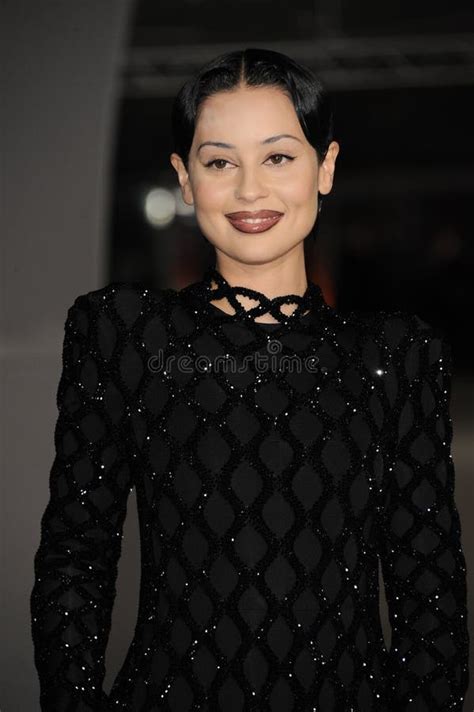 Linea Demie 的图像结果