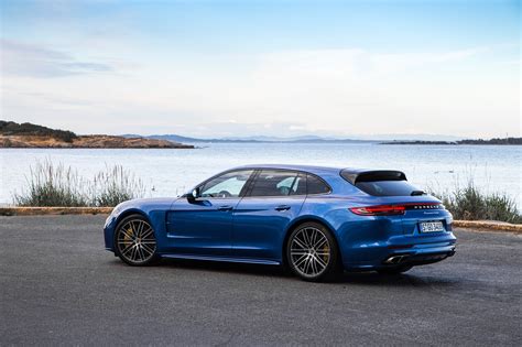 2018 Porsche Panamera Sport Turismo First Drive Review | Automobile Magazine