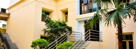 Heritage Business School